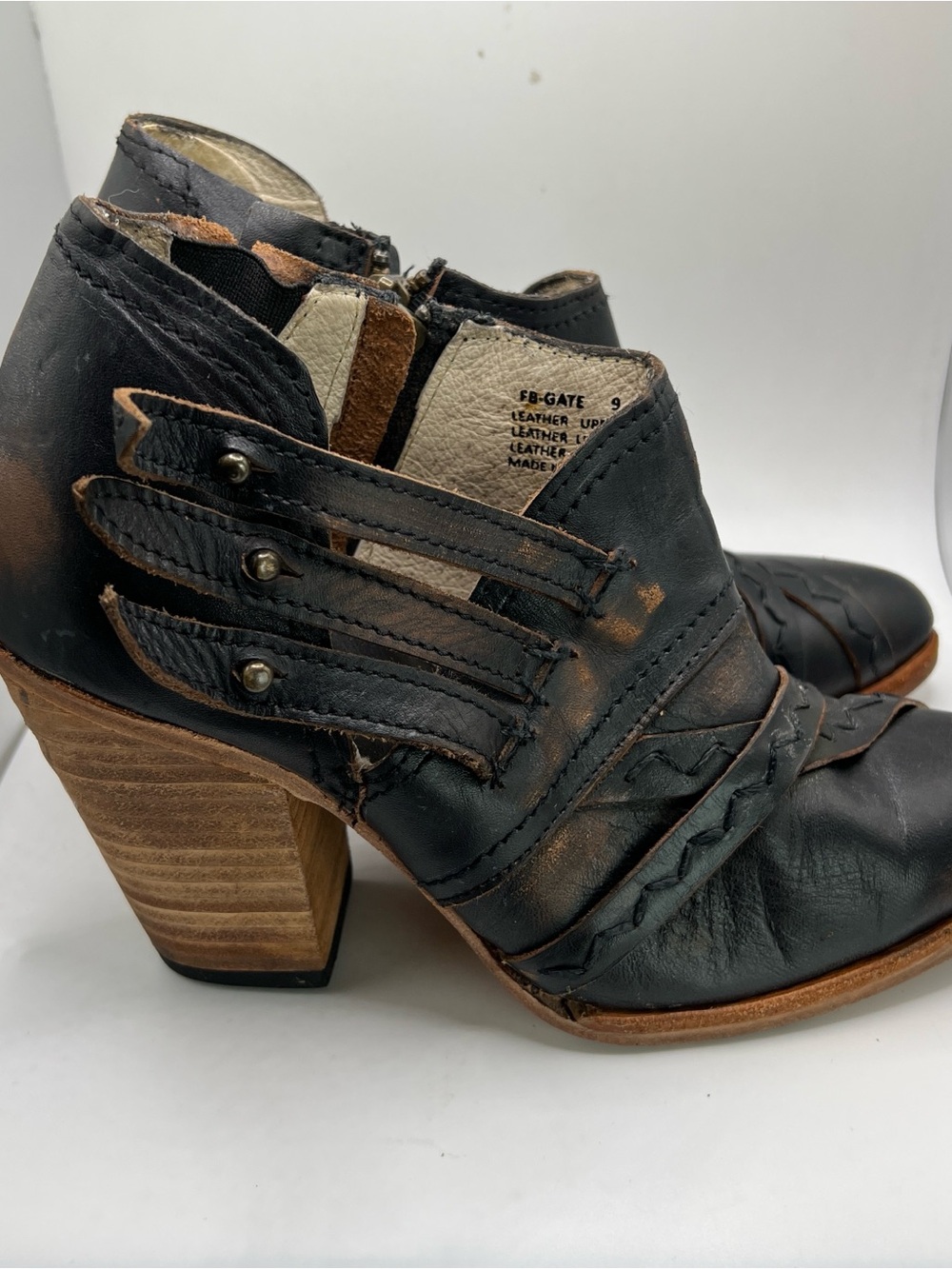 Women’s Freebird By Steven Gate Ankle Boots Size 9 - Picture 4 of 10